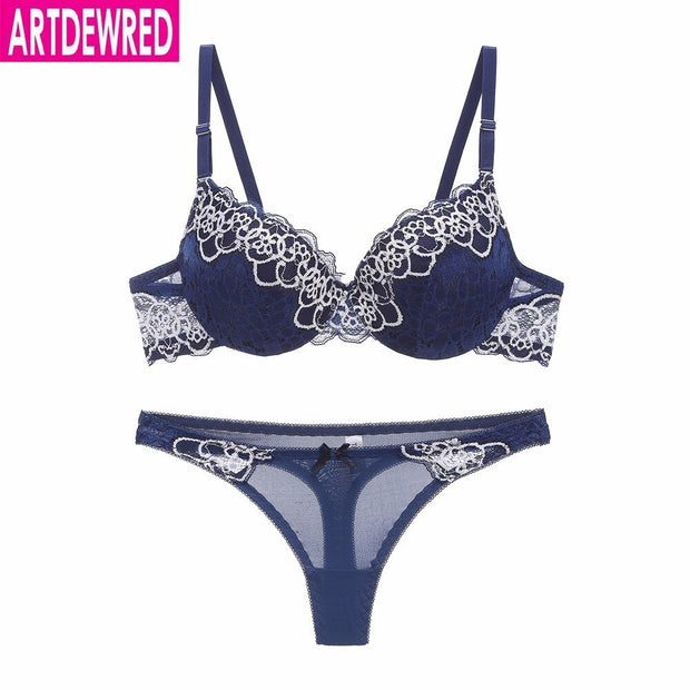 high-end brand New Arrival lace bra set push up underwear set panties thin, thick cup hollow lace intimates lingerie