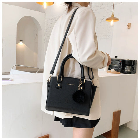 Luxury Designer Brand Women's Handbag All Leather Street Wear Fashion